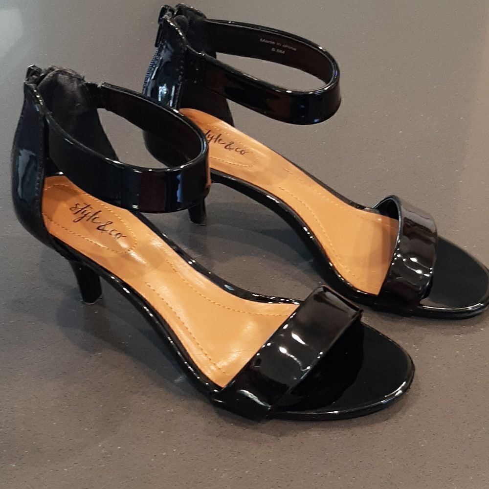 Style & Co Glossy Zipper Back Black Heels